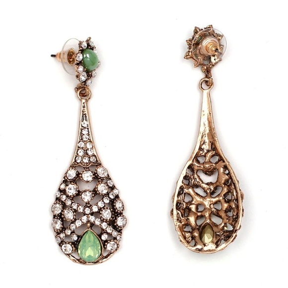 Last 1! Statement Water Drop Crystal Earrings - Picture 2 of 6